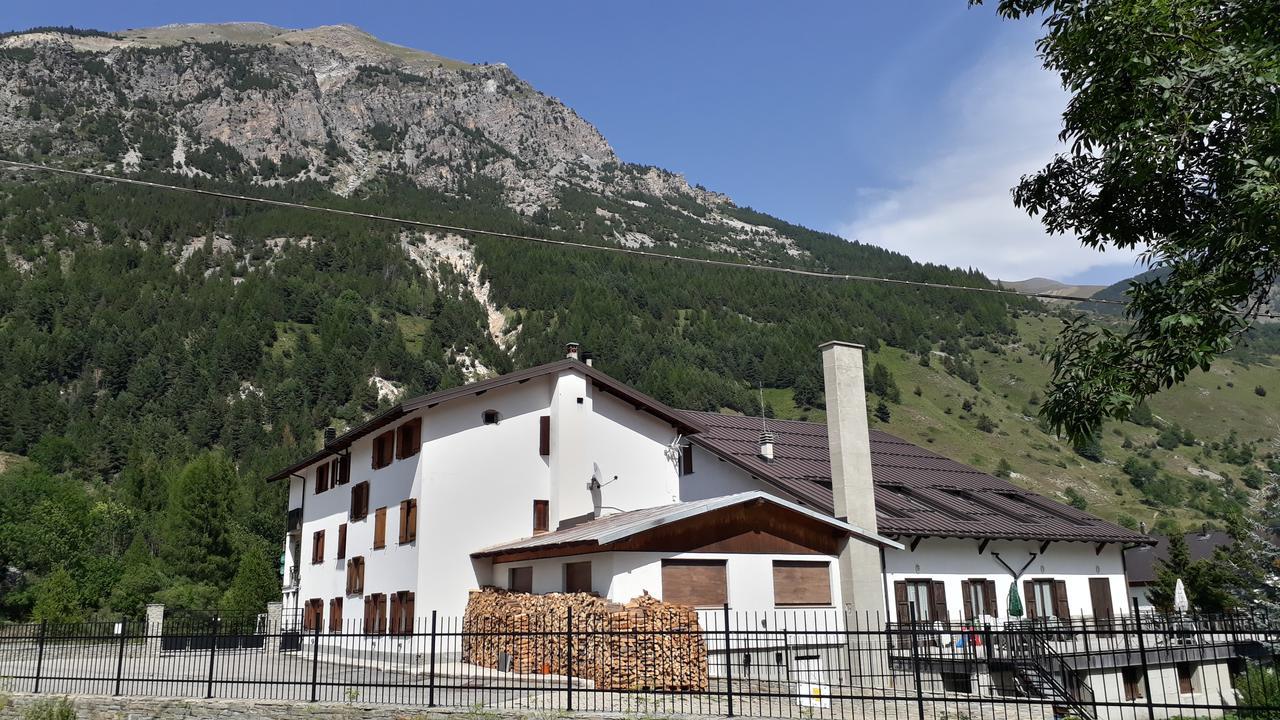 Hotel Roburent Argentera Exterior foto